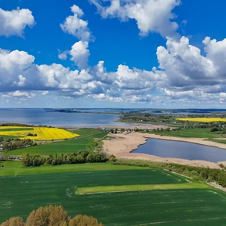 Apartment Rex Rugia Fewo12-2 Strandnah,terrasse,sauna,pool Lobbe